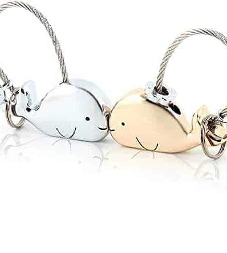 Kissing Whale Couples Keychains