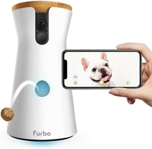 Treat Tossing Dog Camera